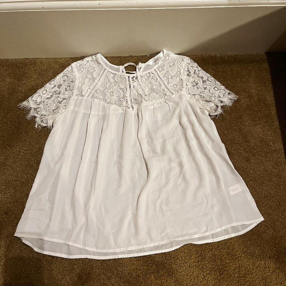 Decree short-sleeved blouse, NWOT